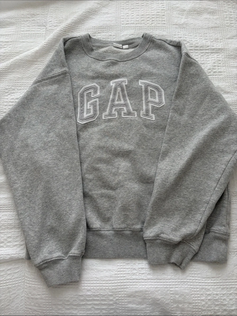 GAP Embroidered Logo Crewneck Sweatshirt - Light Grey